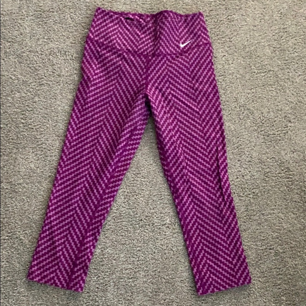 Nike Dry Fit crops